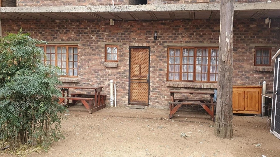24 Bedroom Property for Sale in Deneysville Free State